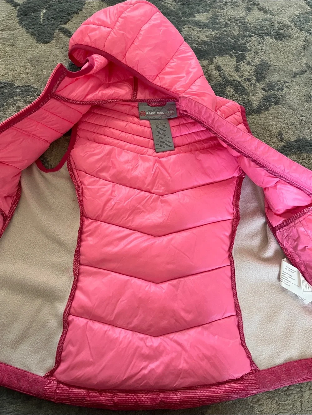 Free Country Girls' Hooded Quilted Vest in Bright Pink - Picture 5 of 6